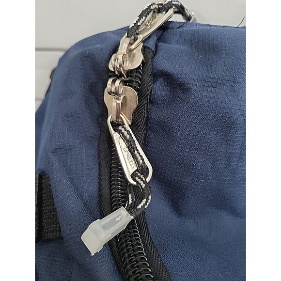 Cal Pak Blue Duffle Bag Travel Vacation Overnight Sports *Read - Picture 9 of 16